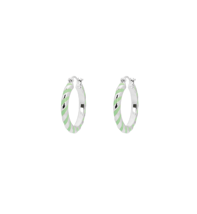 Anna + Nina - Orecchini a cerchio verdi a spirale placcati in argento