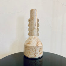 Carica l&#39;immagine nel visualizzatore di Gallery, Mani ceramics by Britta Herrmann - vaso Leila