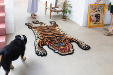 Carica l&#39;immagine nel visualizzatore di Gallery, Burma Tiger - tappeto large