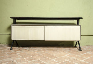 Sideboard “arco” BBPR per Olivetti