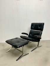 Carica l&#39;immagine nel visualizzatore di Gallery, Lounge chair in pelle di Olivier Mourgue per Airborn, anni &#39;60